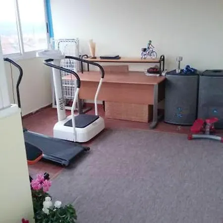 2 Bedrooms Appartement With City View Furnished Terrace And Wifi At Santiago De Compostela *